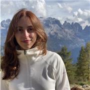 Laureanda in lettere impartisce lezioni di inglese e italiano